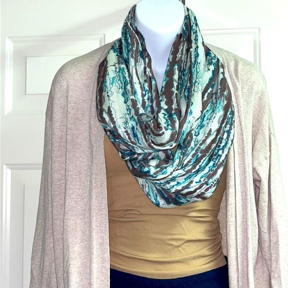 Turquoise Taupe and Cream with Tassel Women’s Scarf - Picture 1 of 5